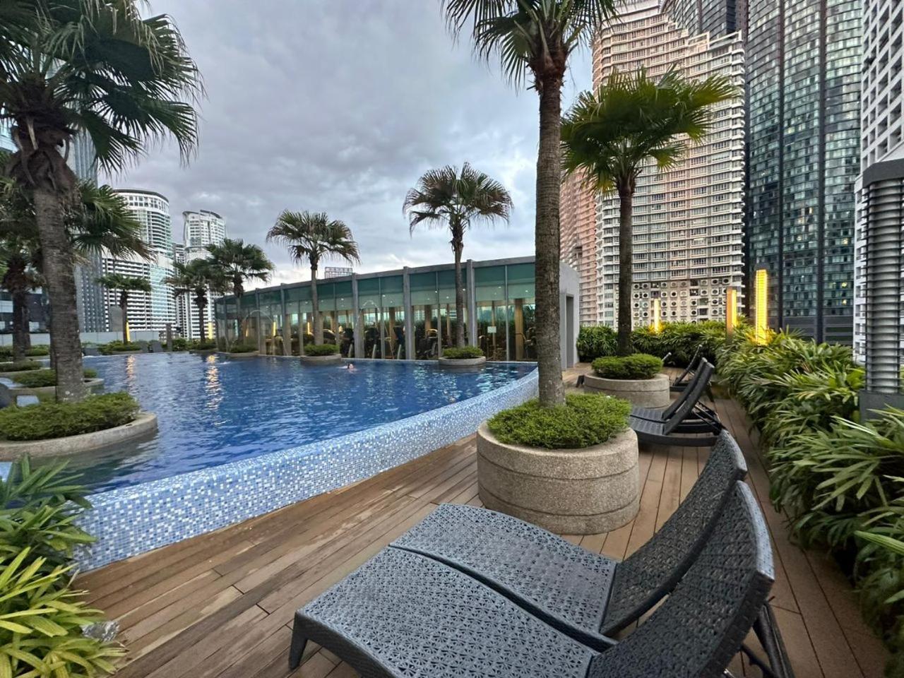 Vortex Suites Klcc By Hafizah Suites Kuala Lumpur Exterior photo